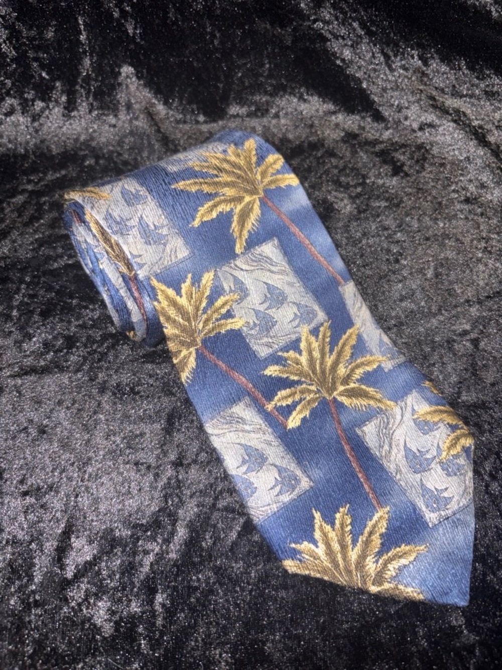 Tropicals by Tango Palm Trees & Fish Necktie Blue Tropical Vibe Vintage EUC